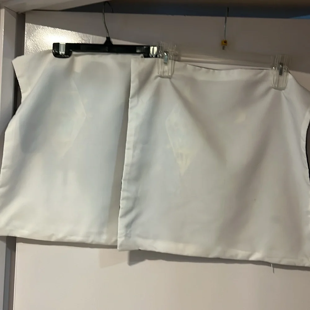 N/A size 17”x17”